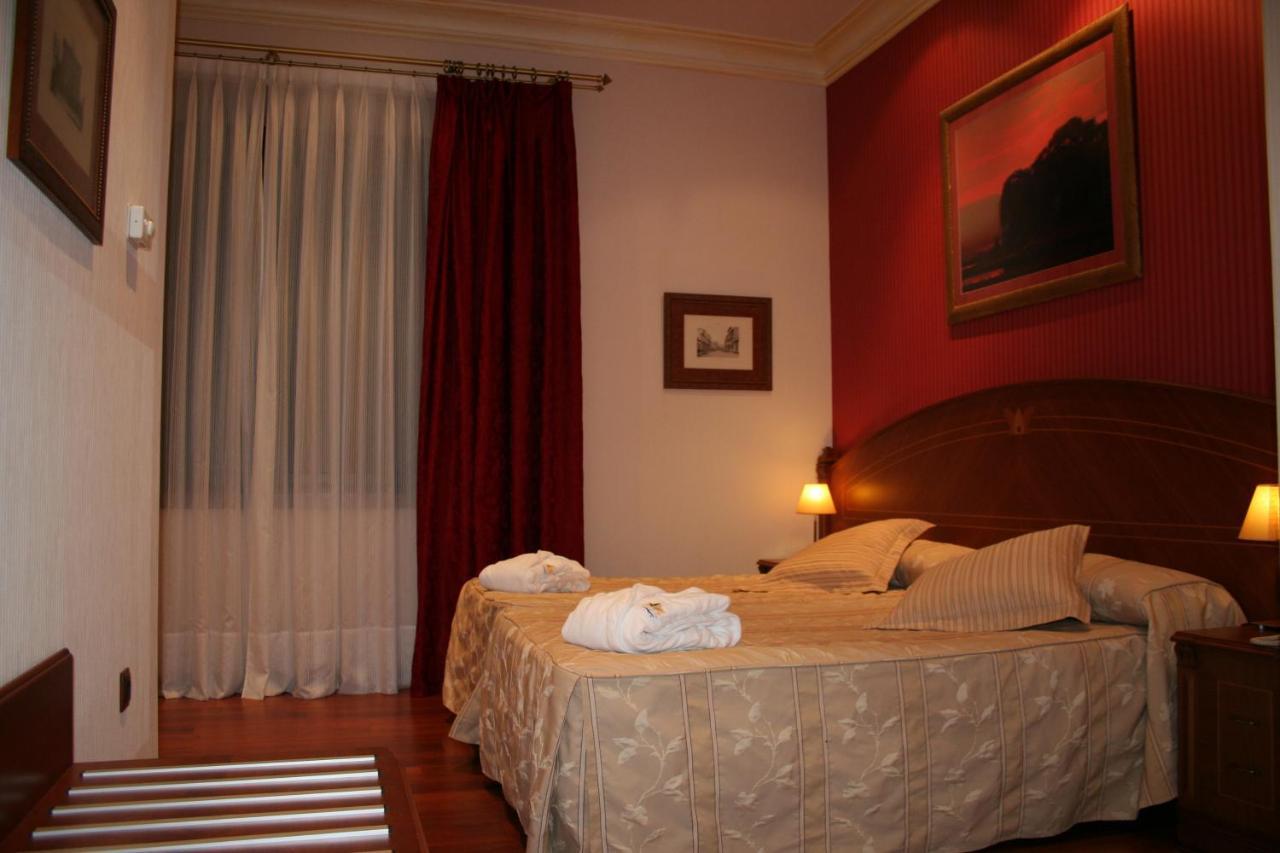 Hotel Palacio De La Magdalena Soto Del Barco Eksteriør billede